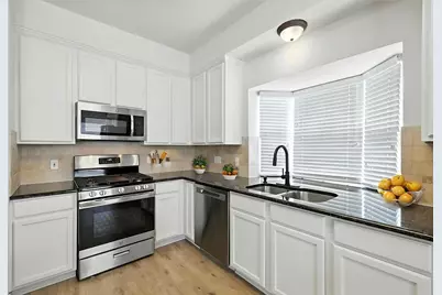 5713 Green Hollow Lane, The Colony, TX 75056 - Photo 12