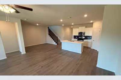 8294 Hunsaker Lane, Garland, TX 75043 - Photo 6