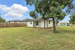 508 Woodlawn St, Sulphur Springs, TX 75482 - Photo 8
