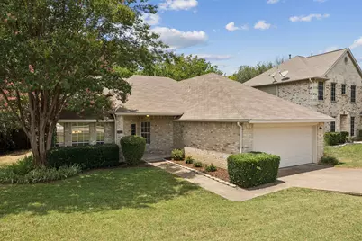 6213 Lennox Lane, Garland, TX 75043 - Photo 2
