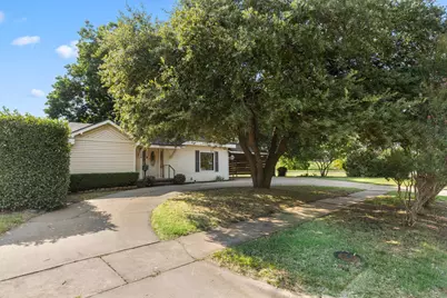 2200 Marshal Street, Wichita Falls, TX 76301 - Photo 1