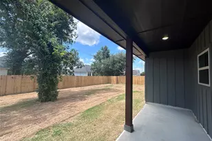 2110 Ridgewood Dr, Bridgeport, TX 76426 - Photo 30