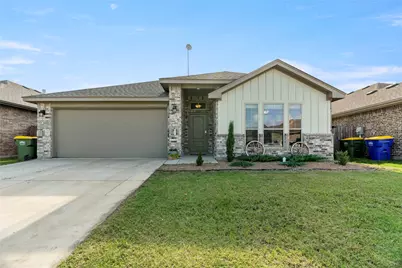 206 Hubbard Street, Hillsboro, TX 76645 - Photo 2