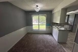 800 Glen Key St, Denison, TX 75020 - Photo 6