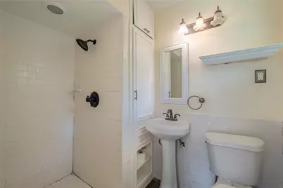 11323 Lanewood Circle, Dallas, TX 75218 - Photo 14