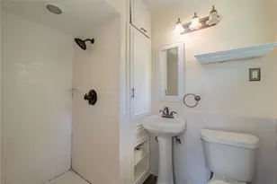 11323 Lanewood Cir, Dallas, TX 75218 - Photo 14