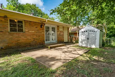 11323 Lanewood Circle, Dallas, TX 75218 - Photo 18