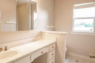 301 Vz County Rd 1416, Van, TX 75790 - Photo 10