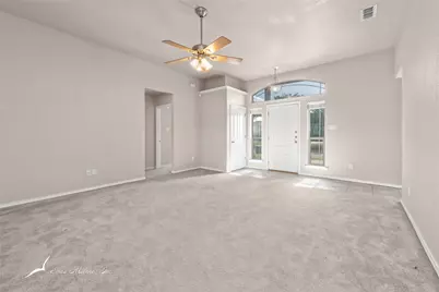 7018 Springwater Avenue, Abilene, TX 79606 - Photo 4