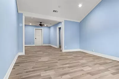 1206 S Edgefield Avenue, Dallas, TX 75208 - Photo 4