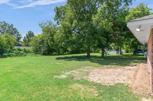 821 Gibbard Ave, Wills Point, TX 75169 - Photo 22