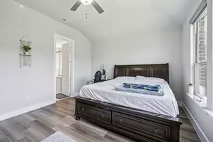 2325 Covey Ct, Little Elm, TX 75068 - Photo 10