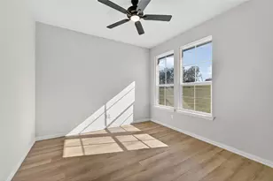 400 Hayden Faith Ct, Springtown, TX 76082 - Photo 10