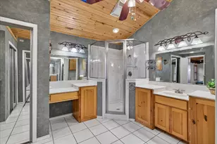 130 Camino Robles St, Gun Barrel City, TX 75156 - Photo 26