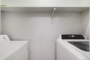 3643 W Northgate Dr, Irving, TX 75062 - Photo 20