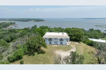 7750 Hanger Cutoff Road, Fort Worth, TX 76135 - Photo 4