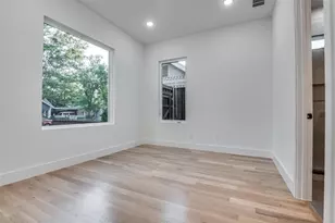 514 S Glasgow Dr, Dallas, TX 75223 - Photo 28