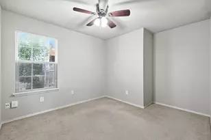 1101 Castle Top Dr, Fort Worth, TX 76052 - Photo 20