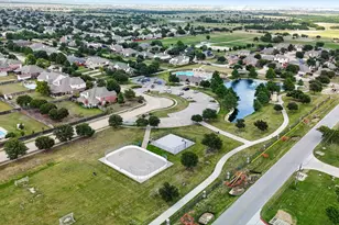 1101 Castle Top Dr, Fort Worth, TX 76052 - Photo 32