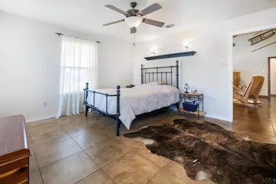 2702 Sky Harbour Drive, Granbury, TX 76049 - Photo 4