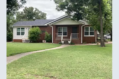 1101 Cherry Street, Graham, TX 76450 - Photo 1