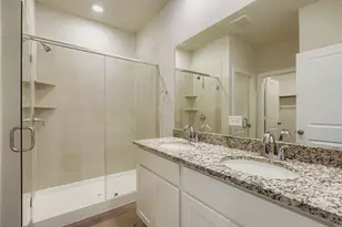 480 Suffolk Dr, Ferris, TX 75125 - Photo 8