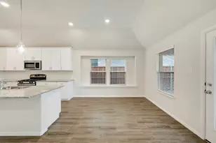 118 Hudson Ln, Justin, TX 76247 - Photo 30