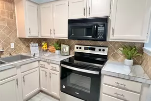 116 Main Pl, Euless, TX 76040 - Photo 12