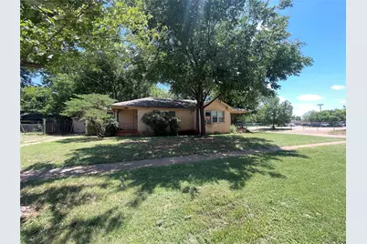 715 Baylor Street, Wichita Falls, TX 76301 - Photo 1