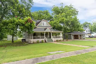 315 S Denny St, Howe, TX 75459 - Photo 2