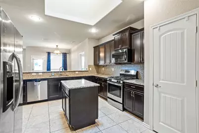 1245 Woodbine Cliff Drive, Fort Worth, TX 76179 - Photo 16