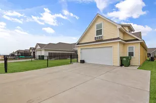 113 King Arthur Ct, Glen Rose, TX 76043 - Photo 34