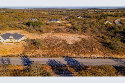 213 Jefferson Way, Weatherford, TX 76088 - Photo 2
