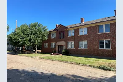 1706 8th Street, Wichita Falls, TX 76301 - Photo 2