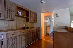 4329 Mayflower Dr, Garland, TX 75043 - Photo 4