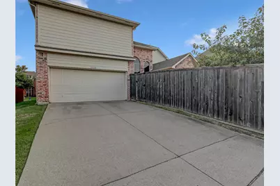 13580 Valencia Drive, Frisco, TX 75035 - Photo 38