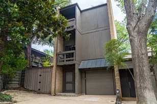 4030 Buena Vista St, Dallas, TX 75204 - Photo 2