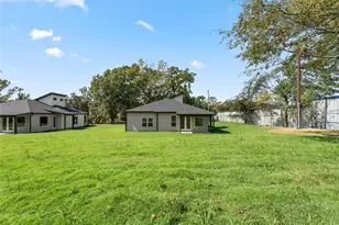 1100 S Main St, Lindale, TX 75771 - Photo 24