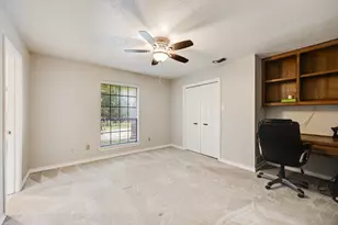 4609 Brentgate Dr, Arlington, TX 76017 - Photo 16