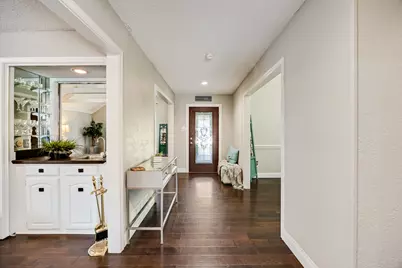 4609 Brentgate Drive, Arlington, TX 76017 - Photo 4