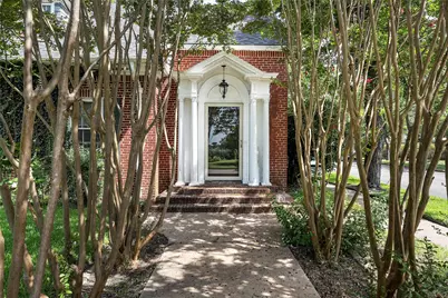 2228 Parrott Avenue, Waco, TX 76707 - Photo 1
