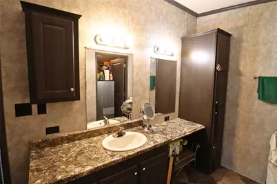 409 Oak Hollow Lane, Sherman, TX 75092 - Photo 18