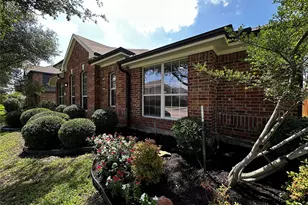 7514 Amesbury Ln, Rowlett, TX 75089 - Photo 2