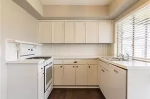 5214 Spring Lake Dr, Garland, TX 75043 - Photo 2