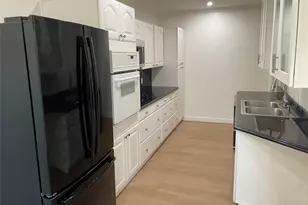 7824 Meadow Park Dr, Dallas, TX 75230 - Photo 10