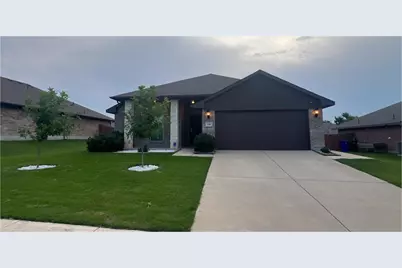 108 New Haven Street, Farmersville, TX 75442 - Photo 2