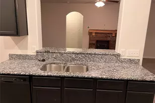 108 New Haven St, Farmersville, TX 75442 - Photo 10