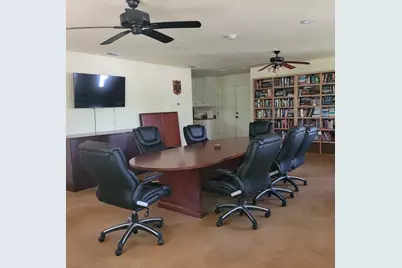 411 Mountain View Court, Sunset, TX 76270 - Photo 14