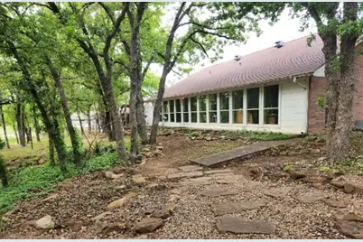 1149 Country Club Road, Bowie, TX 76230 - Photo 6