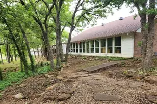 1149 Country Club Rd, Bowie, TX 76230 - Photo 6